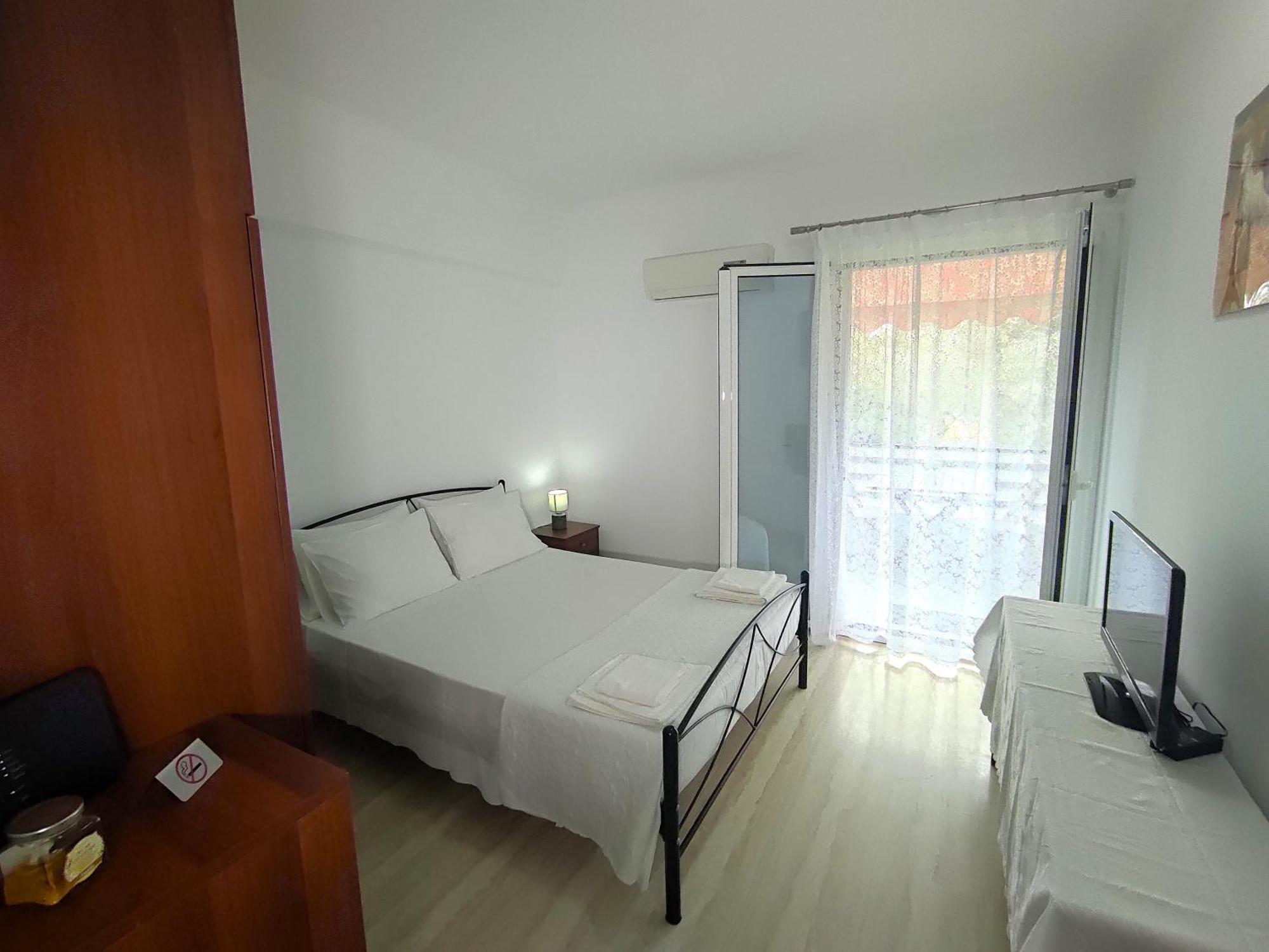 Maria'S House Apartment Perama  Ngoại thất bức ảnh